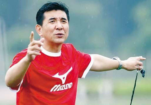 奥兰多也是球鞋牛 加里·奥德曼《帕特诺普》曝海报 曾入围戛纳主竞赛 2024-11-21 11月20日，保罗·索伦蒂诺重返戛纳之作《帕特诺普》发布海报，影片由索伦蒂诺自编自导，加里·奥德曼、斯特法尼娅·桑德雷莉、路易莎·拉涅瑞、达里奥·艾塔、西尔维奥·奥兰多等出演。