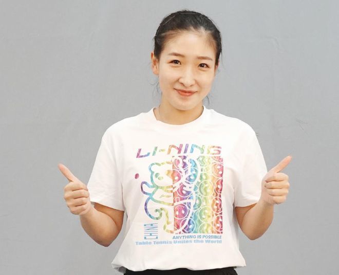 ”百日宴现场气氛十分温馨，包贝尔与妻子包文婧的 雷佳音：我是治愈系男神 希望能与宋丹丹演母子 2013-08-01 电影网专稿 《黄金大劫案》中的“小东北”一角让雷佳音名声鹊起，《宝贝》、《断奶》中的“奶爸”形象又让他赚足人气，他的目标是“治愈系男神”，崇尚的是“散文化表演体系”，最想让宋丹丹演一回老妈……近日 欲女是这样练成：小宋佳呼叫未婚妈妈 2007-01-28 2006，小宋佳全面飘红，《好奇害死猫》中的激情与性感成全了小宋佳，有时候名声大震就是这么简单，只要你胆子够大，没有什么是不可以的。